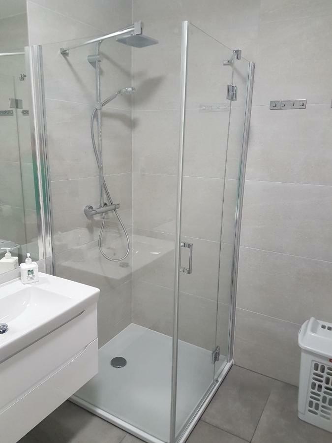 Apartament Baltyk Nadmorskie Tarasy Z Parkingiem كولوبرزيغ المظهر الخارجي الصورة
